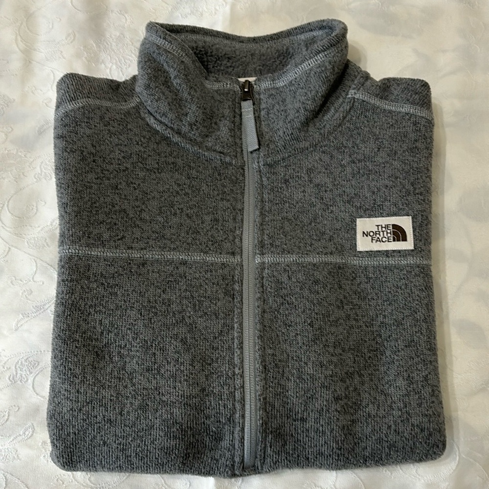 The Nortface sweater fleece